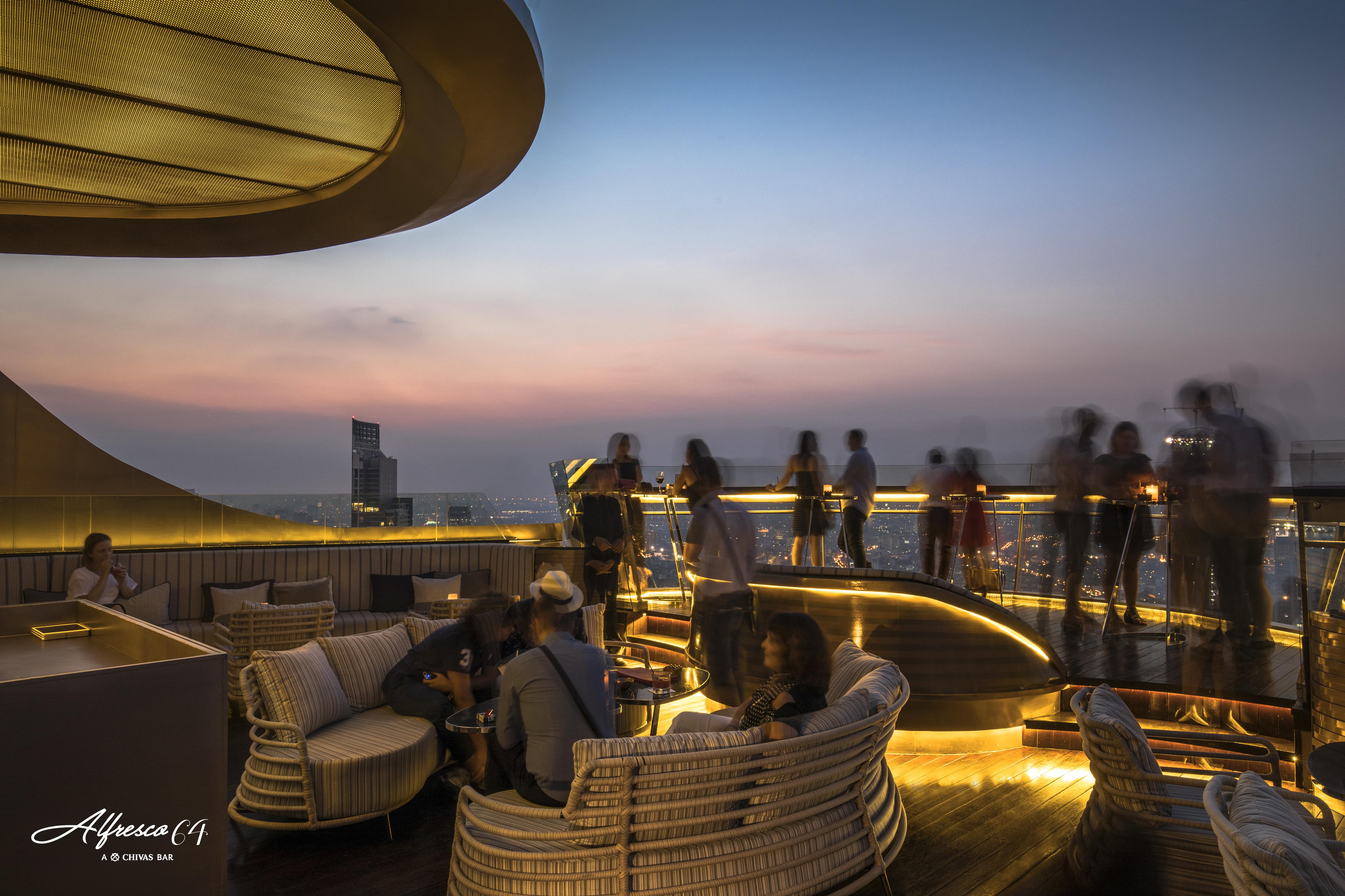 Tower Club At Lebua Hotel Bangkok Exterior photo